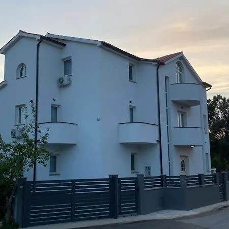 Apartamento Mara Pula